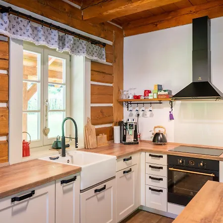 Roubenka Pod Hradem Kokorin Casa vacanze *