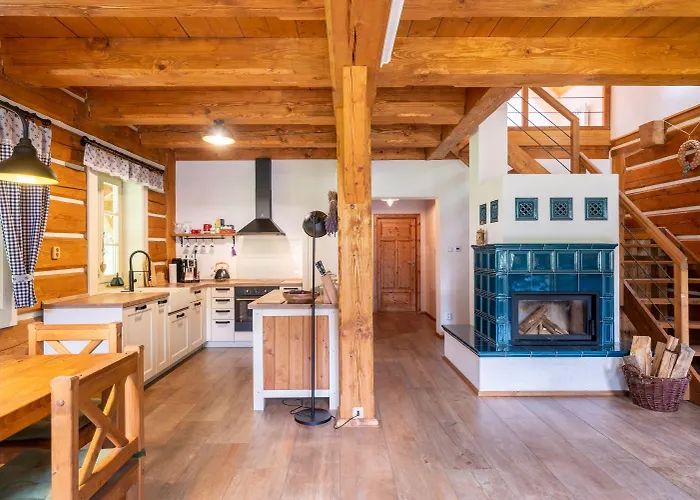 Roubenka Pod Hradem Kokorin *