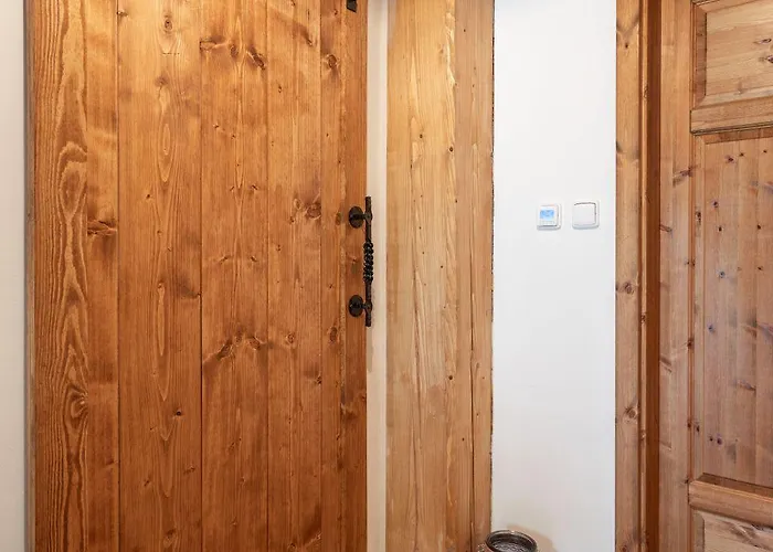 Roubenka Pod Hradem Kokorin Kanina